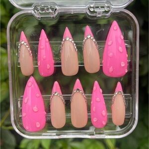 False press on nails